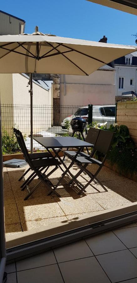Apartmán A 100 M De La Mer Et Du Port ! Parking Privatif ! Fécamp Exteriér fotografie